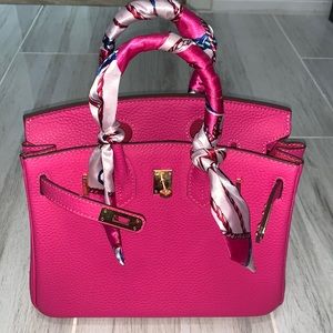 Dark pink hand bag size 25 with gold hardware